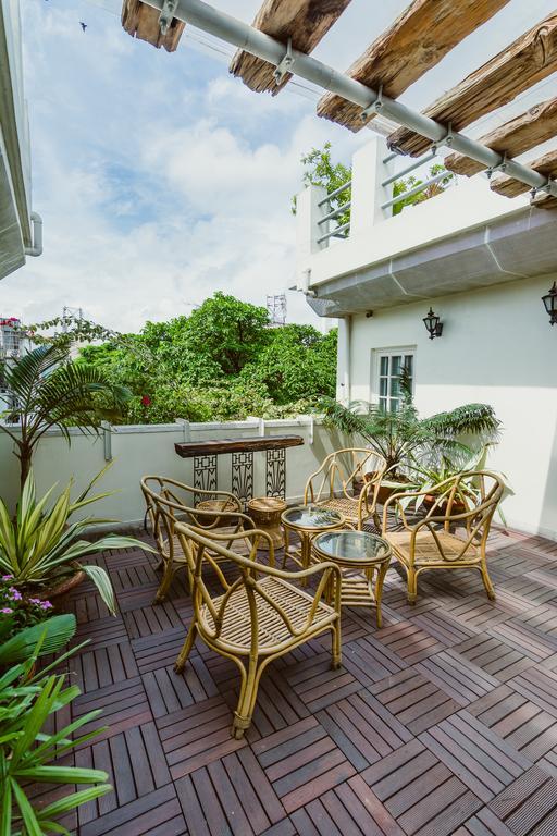 The Corner Courtyard 3* Kolkata